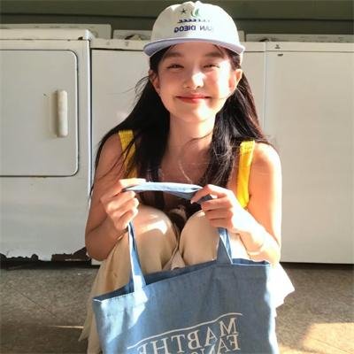 阳光灿烂的夏天